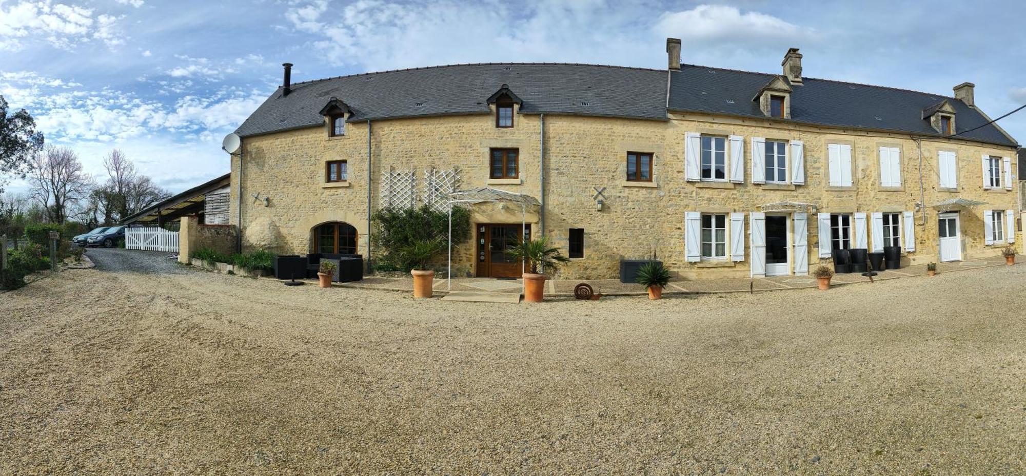 La Ferme Aux Chats Formigny Bagian luar foto